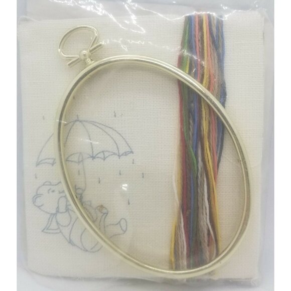 Cathy Needlecraft Golden Ovals Hang Gliding 1272 Needlepoint Crewel Kit - Picture 5 of 5